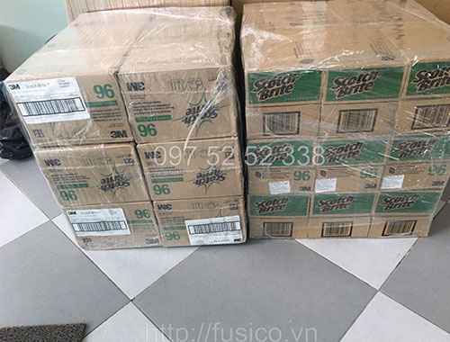 Kính bảo hộ SF3701ASGAF chống UV, đọng sương