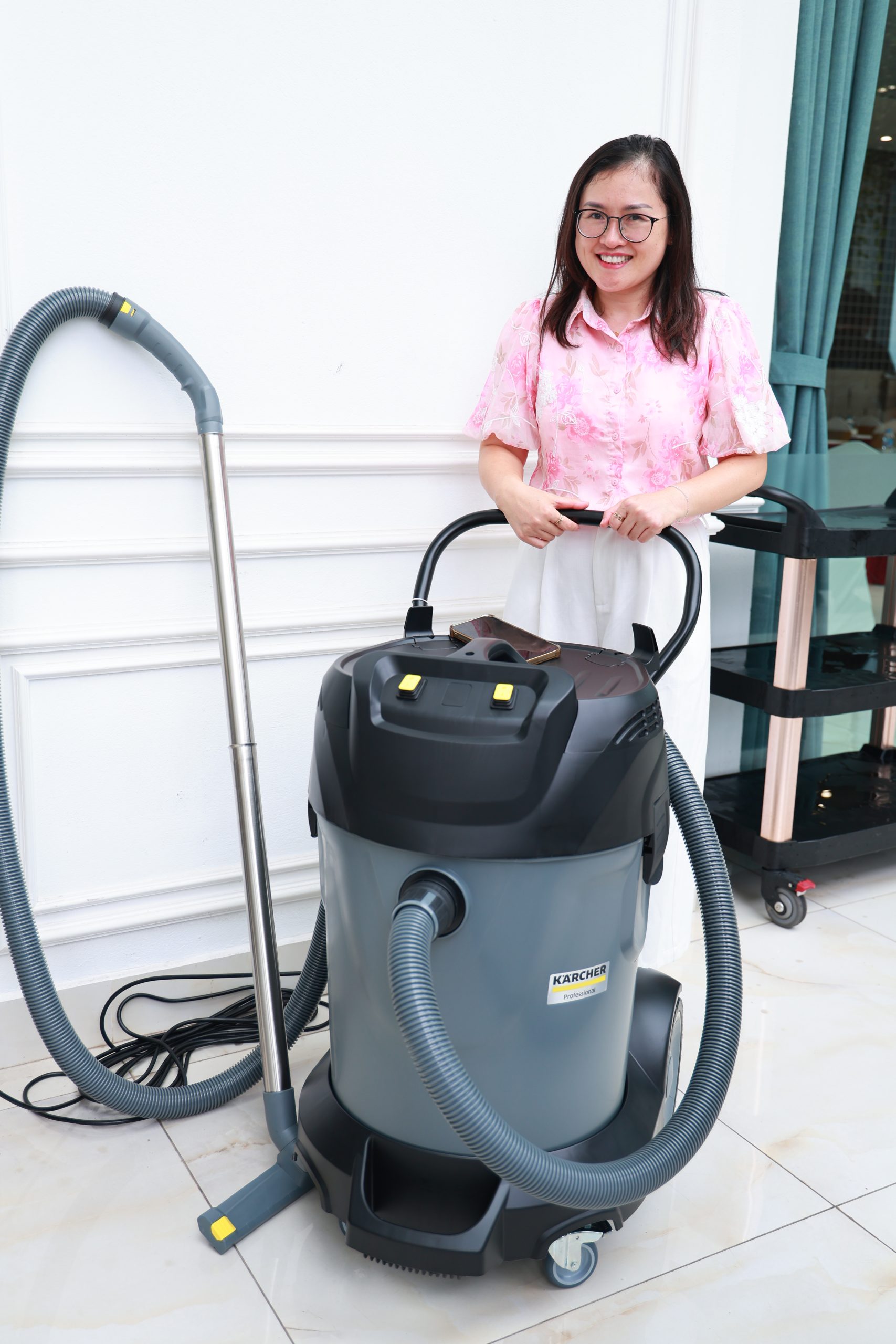 Trải nghiệm máy hút bụi công nghiệp Kärcher Professional